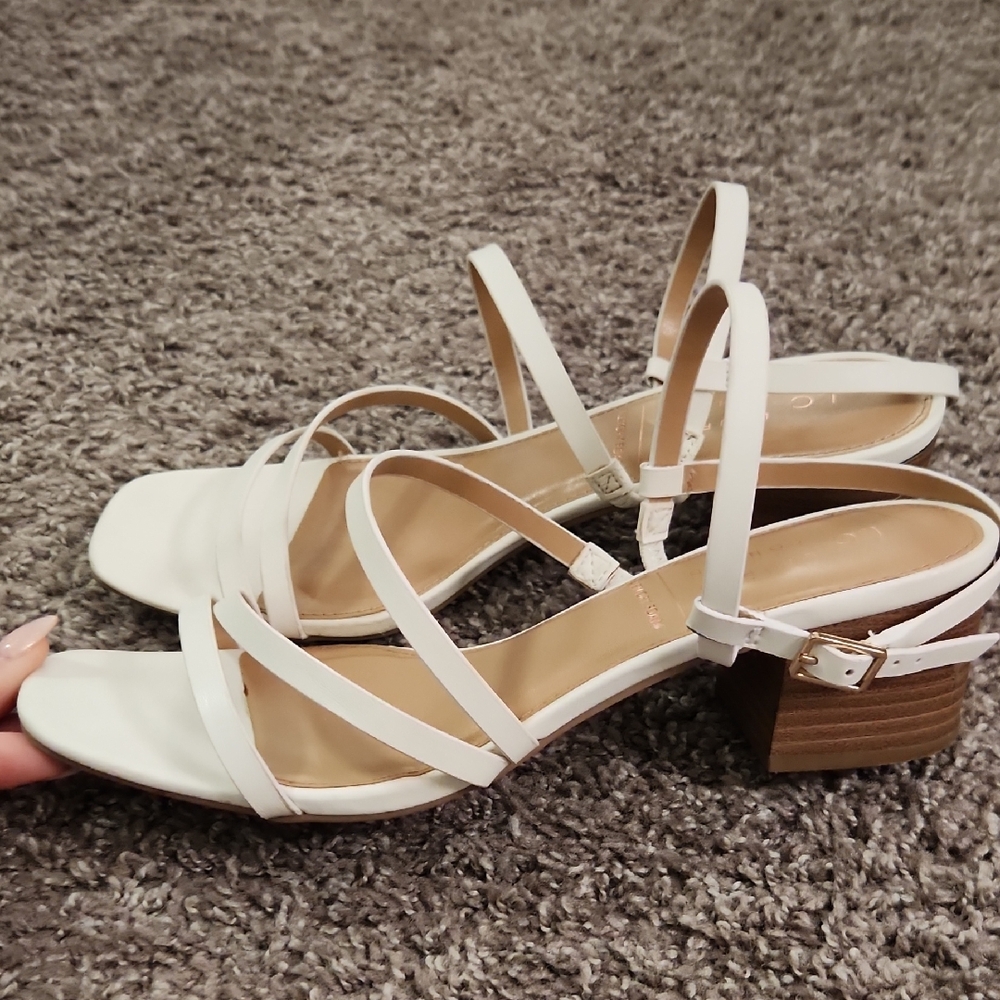LC Lauren Conrad Cream Strappy Sandals